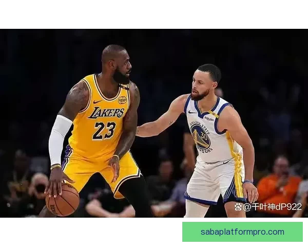 勇士全力追詹姆斯与小卡 力图为库里时代画上完美句号