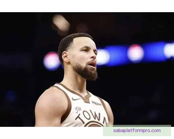 勇士内部讨论是否让库里复出 科尔称萌神可能赛季报销